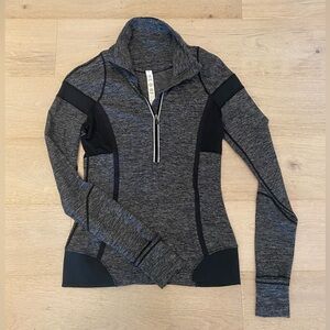 Lululemon Black and Grey Quarter Zip size 6. Work out/ Sports wear